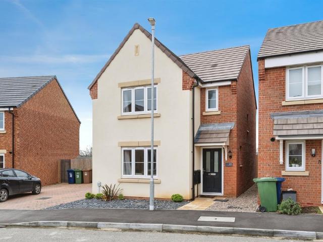 3 bedroom detached house for sale