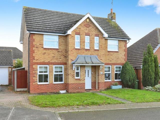 3 bedroom detached house for sale