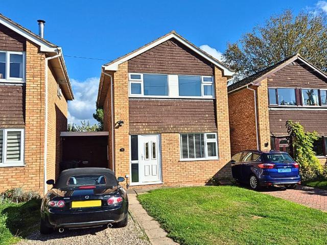 3 bedroom detached house for sale