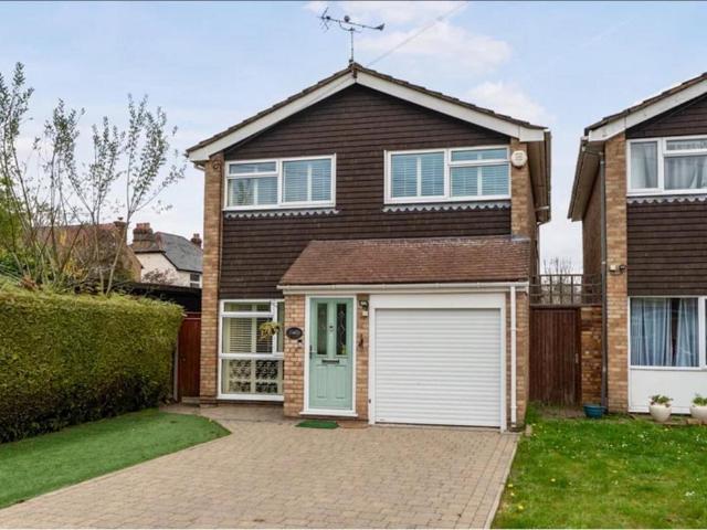 3 bedroom detached house for sale