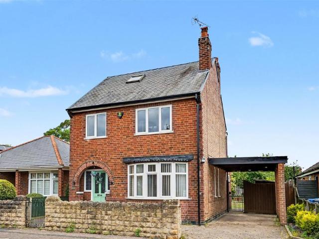 3 bedroom detached house for sale