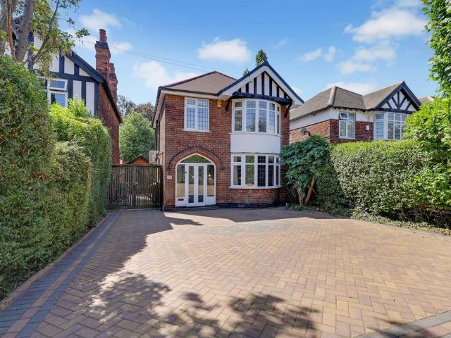 3 bedroom detached house for sale