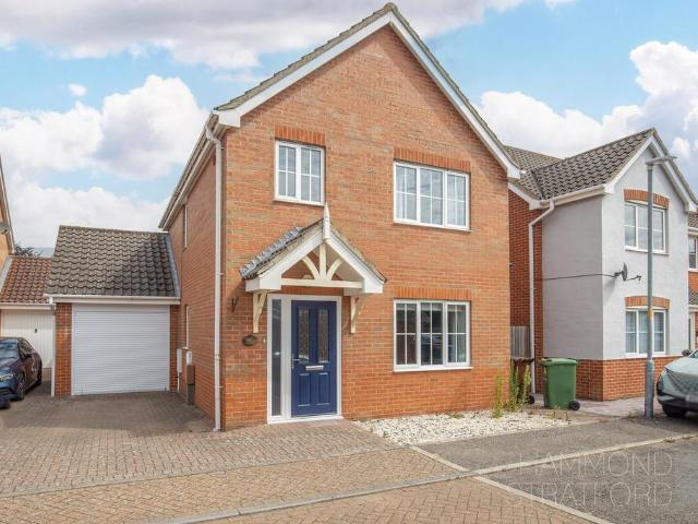 3 bedroom detached house for sale