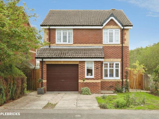 3 bedroom detached house for sale