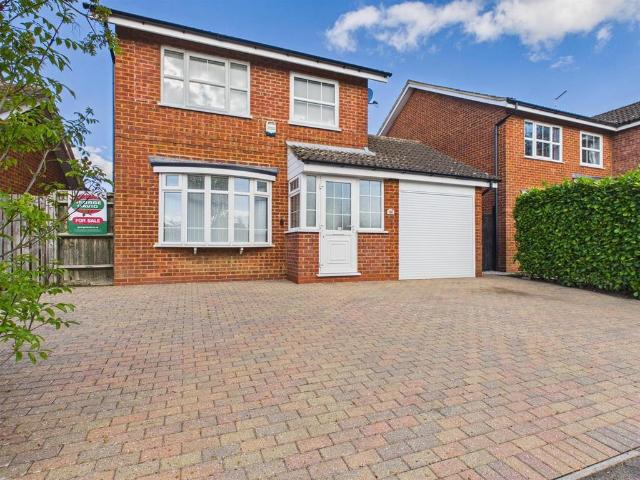 3 bedroom detached house for sale