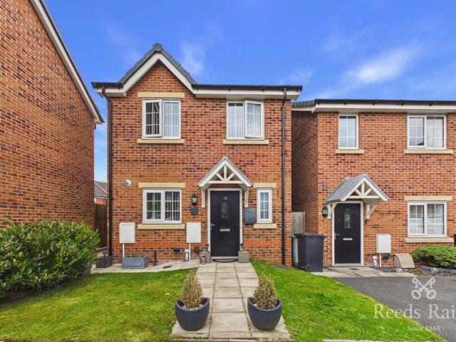 3 bedroom detached house for sale