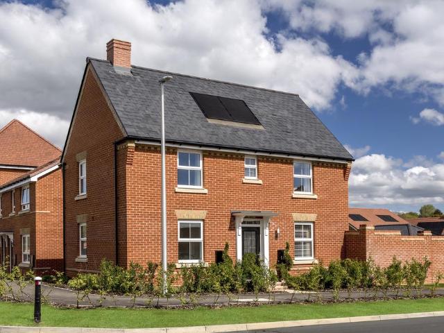 3 bedroom detached house for sale