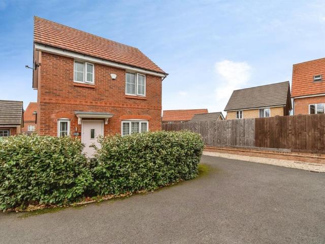 3 bedroom detached house for sale