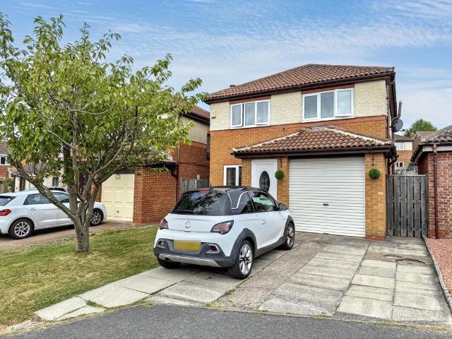 3 bedroom detached house for sale
