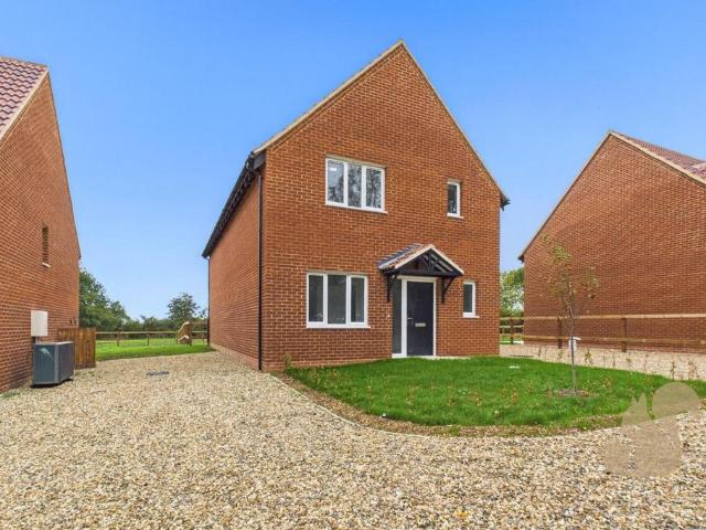 3 bedroom detached house for sale