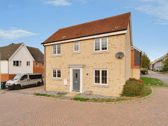 3 bedroom detached house for sale