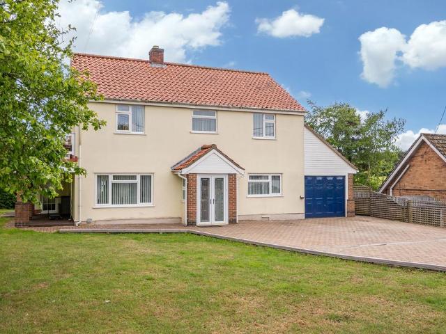 3 bedroom detached house for sale