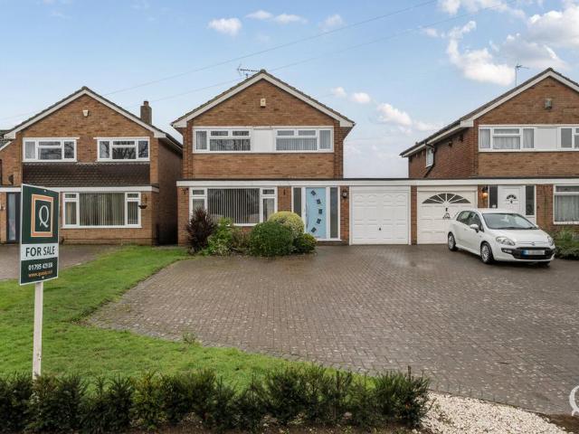 3 bedroom detached house for sale