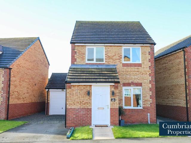 3 bedroom detached house for sale