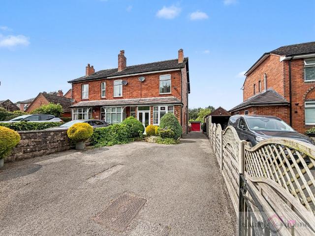 3 bedroom semi detached house for sale