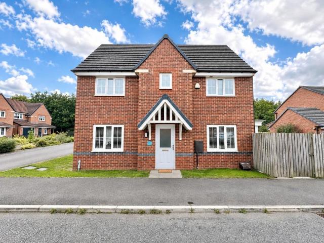 3 bedroom detached house for sale