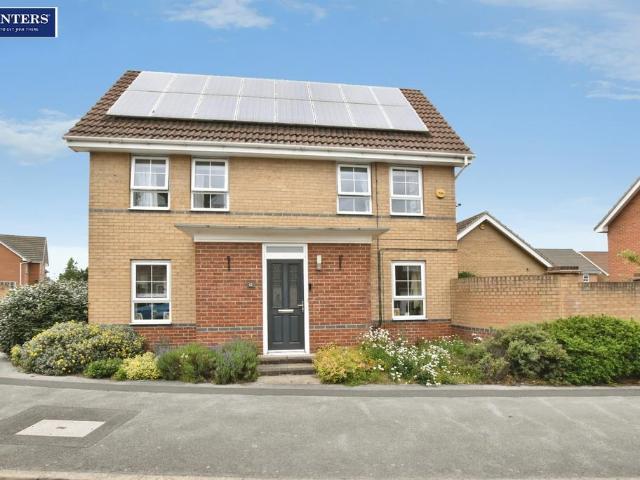 3 bedroom detached house for sale