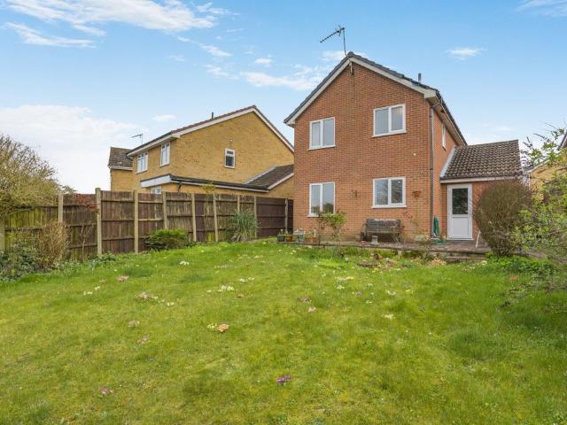 3 bedroom detached house for sale