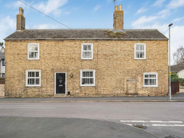 3 bedroom detached house for sale