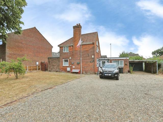 3 bedroom detached house for sale