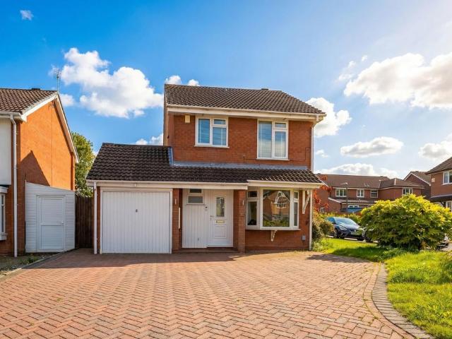 3 bedroom detached house for sale