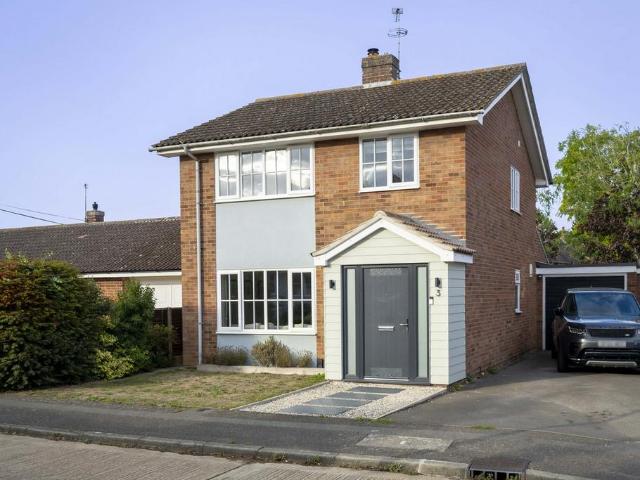 3 bedroom detached house for sale