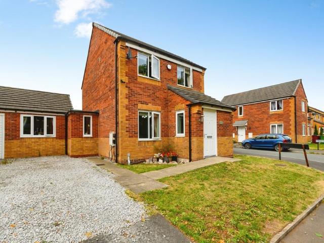 3 bedroom detached house for sale