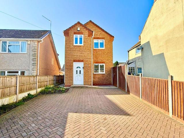 3 bedroom detached house for sale