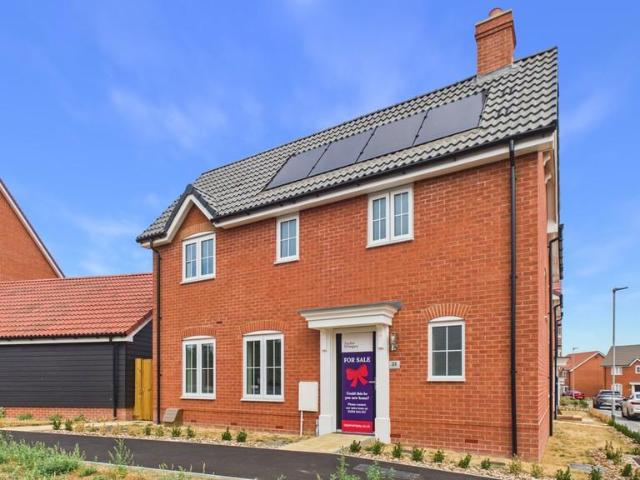 3 bedroom detached house for sale