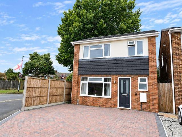 3 bedroom detached house for sale