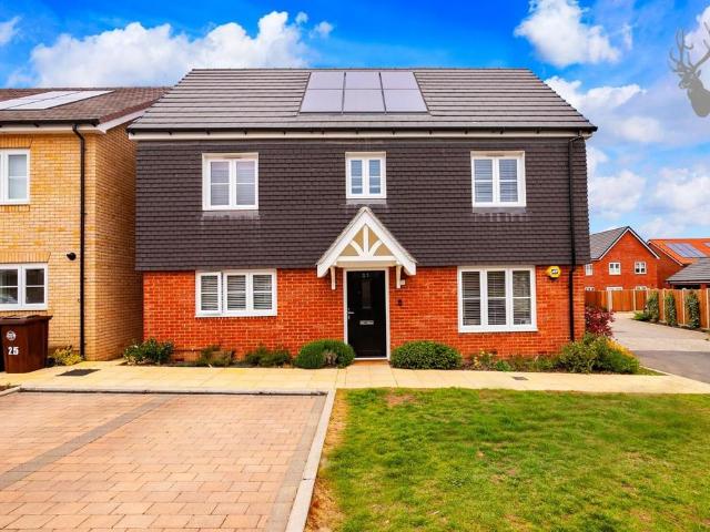 3 bedroom detached house for sale