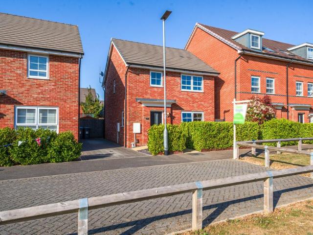 3 bedroom detached house for sale