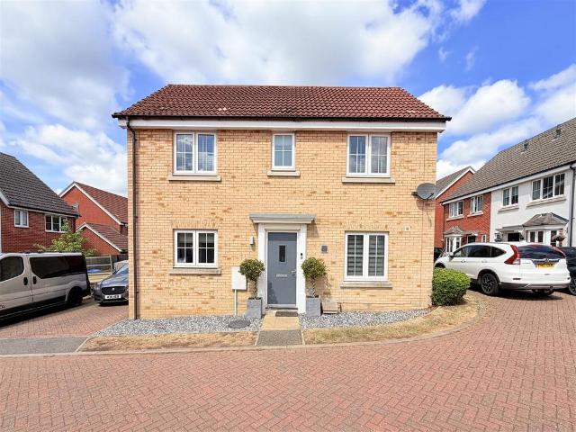3 bedroom detached house for sale