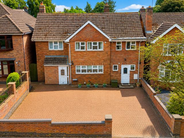 3 bedroom detached house for sale