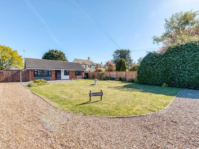 3 bedroom detached house for sale