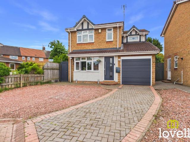3 bedroom detached house for sale
