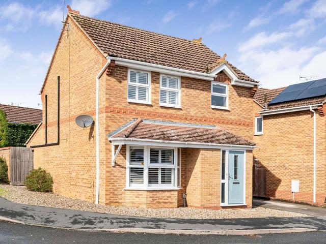 3 bedroom detached house for sale
