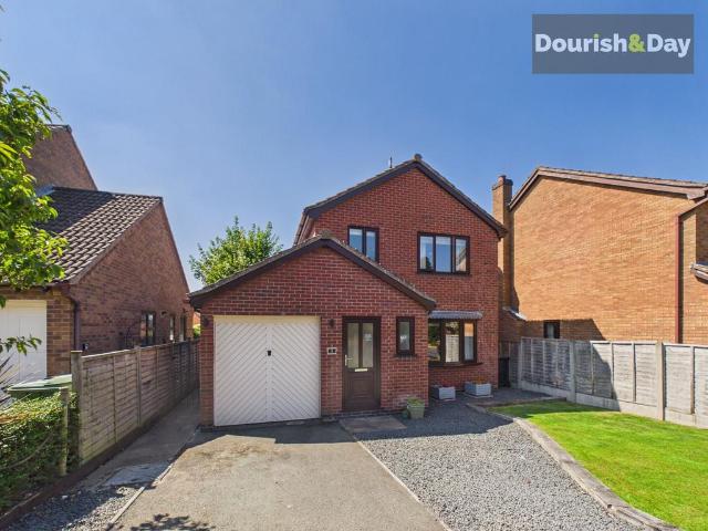 3 bedroom detached house for sale