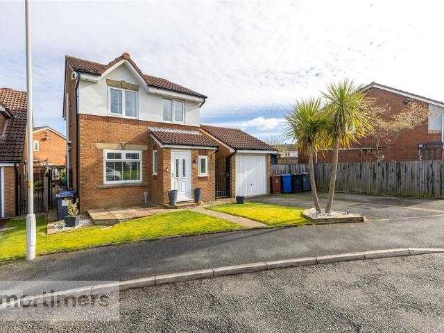 3 bedroom detached house for sale