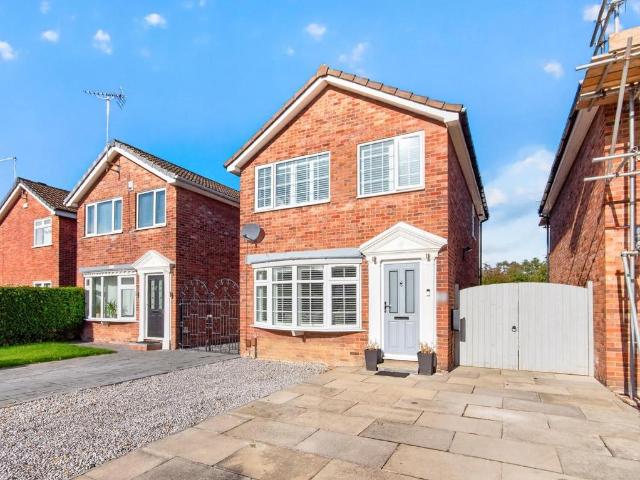 3 bedroom detached house for sale