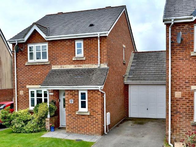 3 bedroom detached house for sale