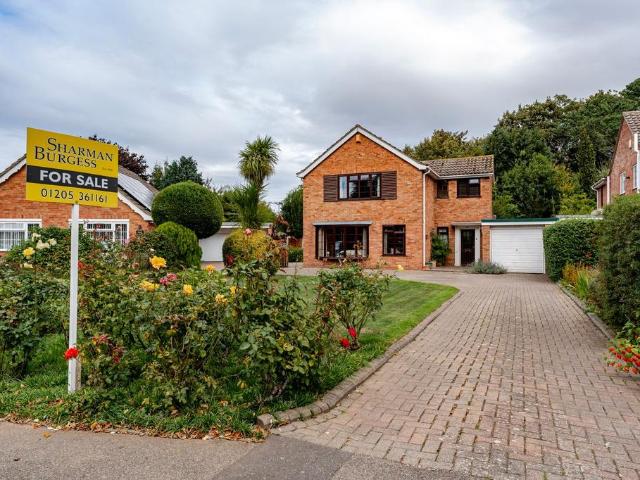 3 bedroom detached house for sale