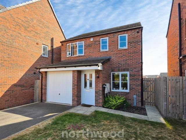 3 bedroom detached house for sale