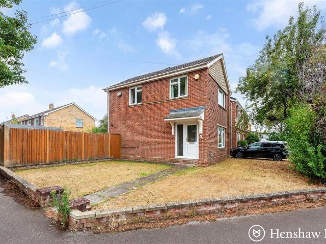 3 bedroom detached house for sale