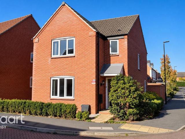 3 bedroom detached house for sale