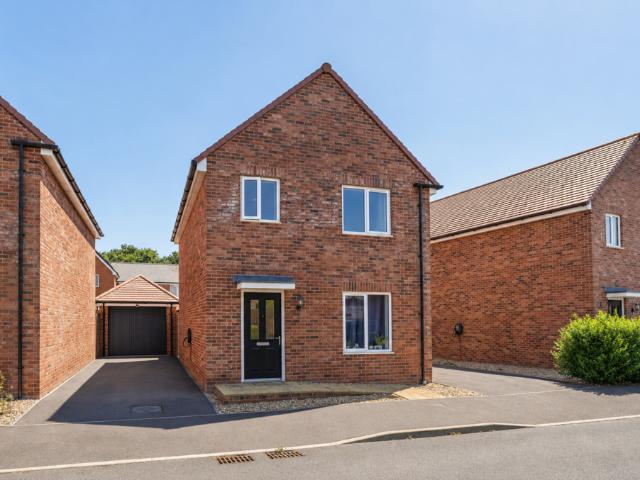 3 bedroom detached house for sale