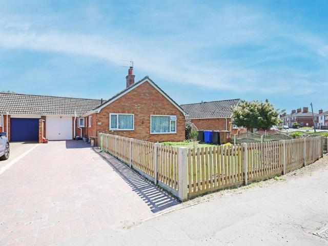3 bedroom bungalow for sale