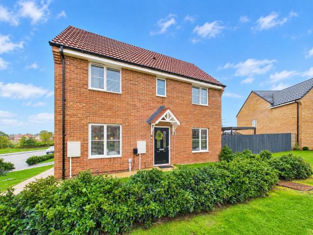 3 bedroom detached house for sale