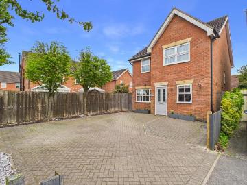 3 bedroom detached house for sale