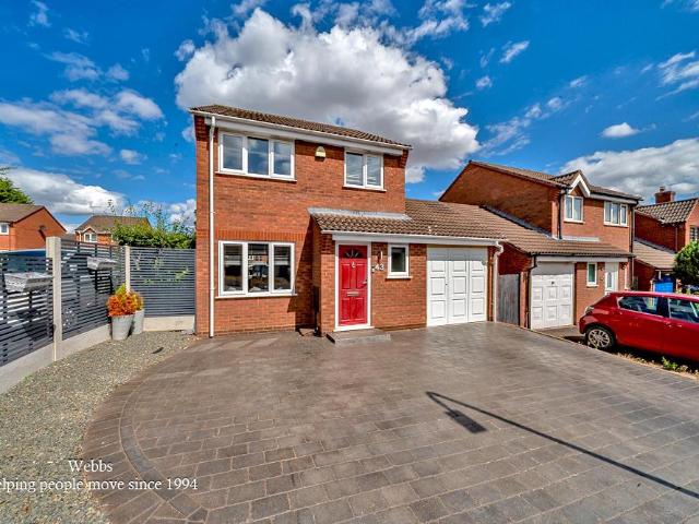 3 bedroom detached house for sale